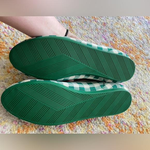 NEW- Women’s size 9.5 (Euro size 41) green flat slip-on shoes. Squishy insole! - Picture 6 of 6